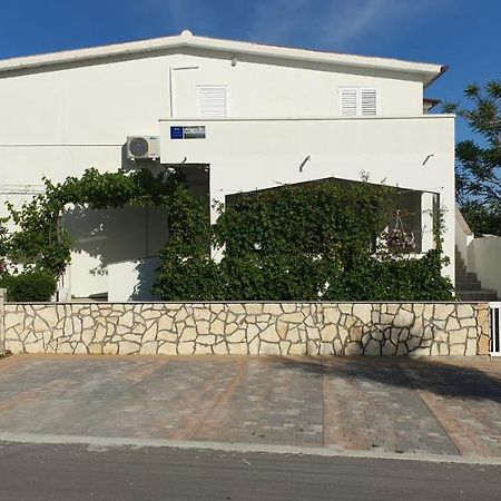 Apartmán Oaza Ražanac Exteriér fotografie