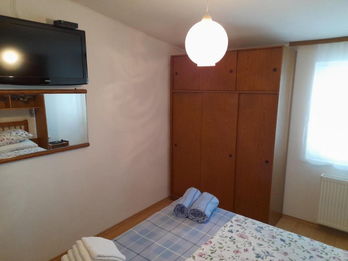 Apartmán Oaza Ražanac Exteriér fotografie